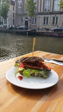 Cafe de Engelbewaarder